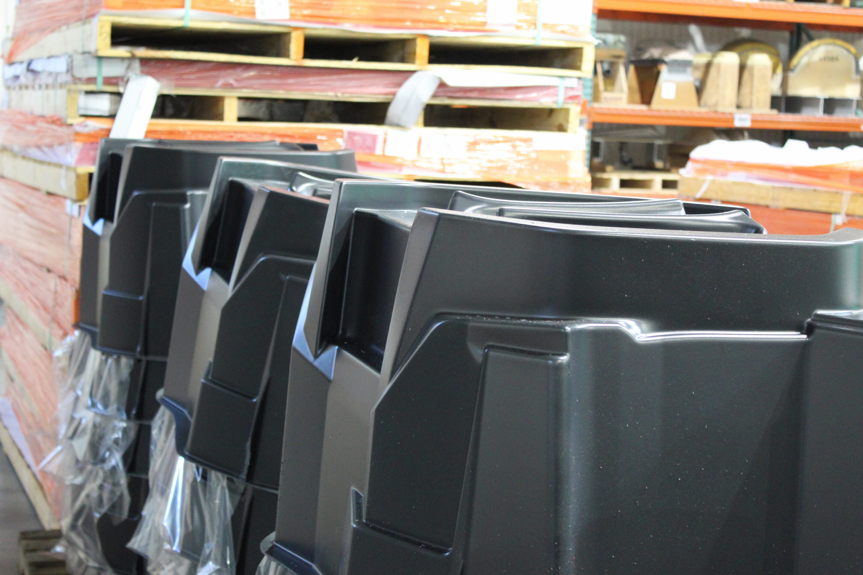 Custom Thermoforming Equipment With Plastic On Roll